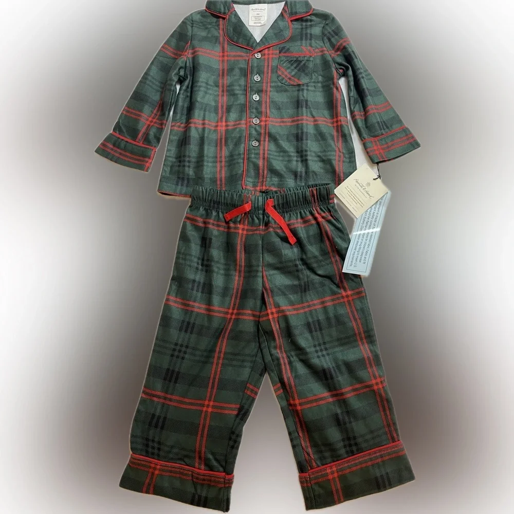NWT Hearth and Hand Tartan Plaid 2-pc Pajama Set  Green & Red Size 18M - Picture 6 of 6
